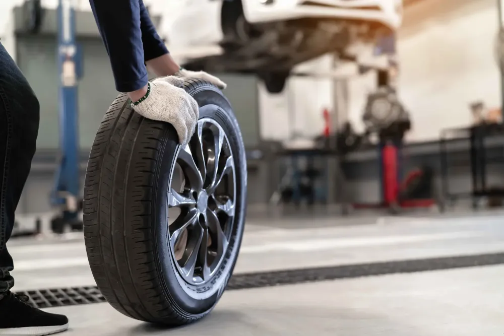 garage_automobile_renault_dacia_controle_technique_reparation_vehicule_occasion_nettoyage_changement_pneu_vente_achat_saint_varent-(14)